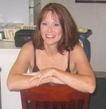 BrendaOwe uit Antwerpen,Belgie